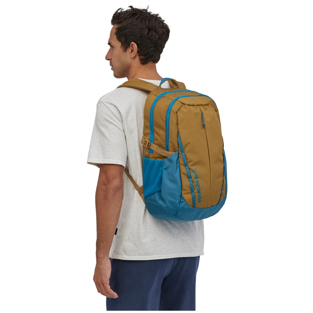 Mochila Refugio 28L Café - Imagen 2