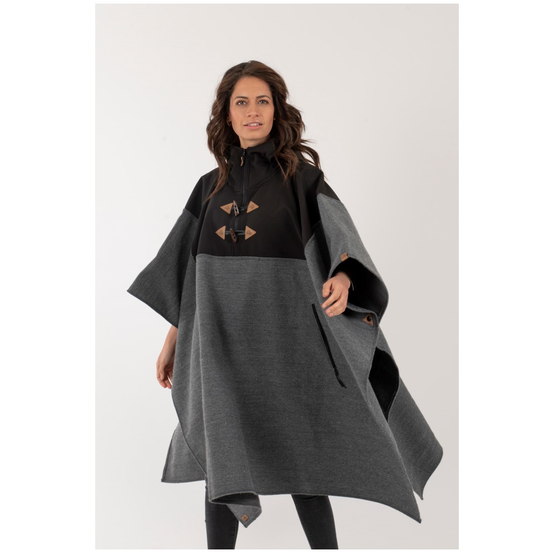 Poncho Taiyin Unisex Negro/Gris - Imagen 6